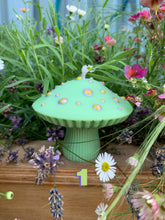 Load image into Gallery viewer, Custom - Psilocybe Mushroom