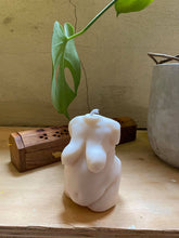 Load image into Gallery viewer, Plutonia body normative candle - Various colour and scent options available